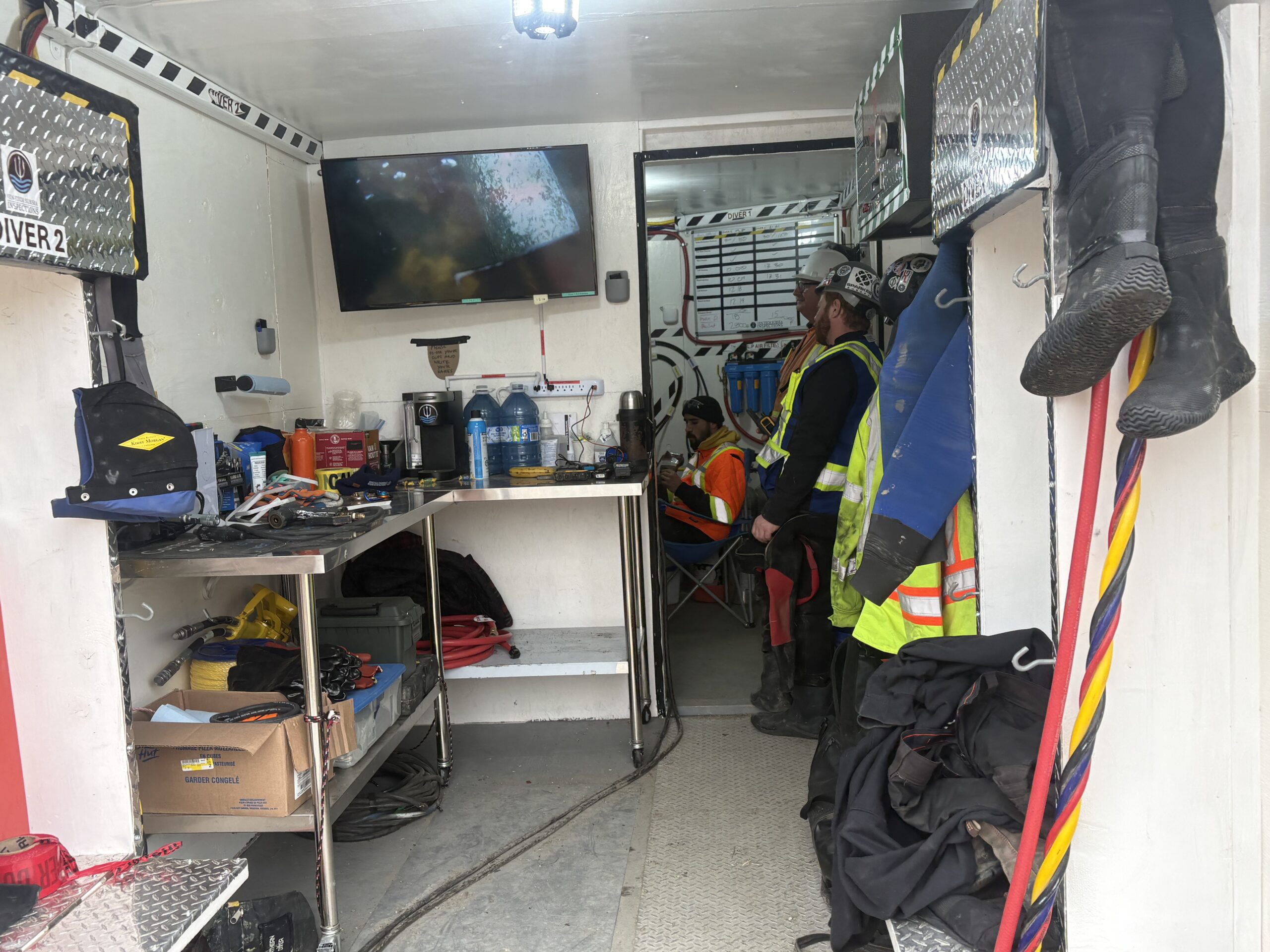 Dive command centre monitoring Underwater Inspection and NDT operations